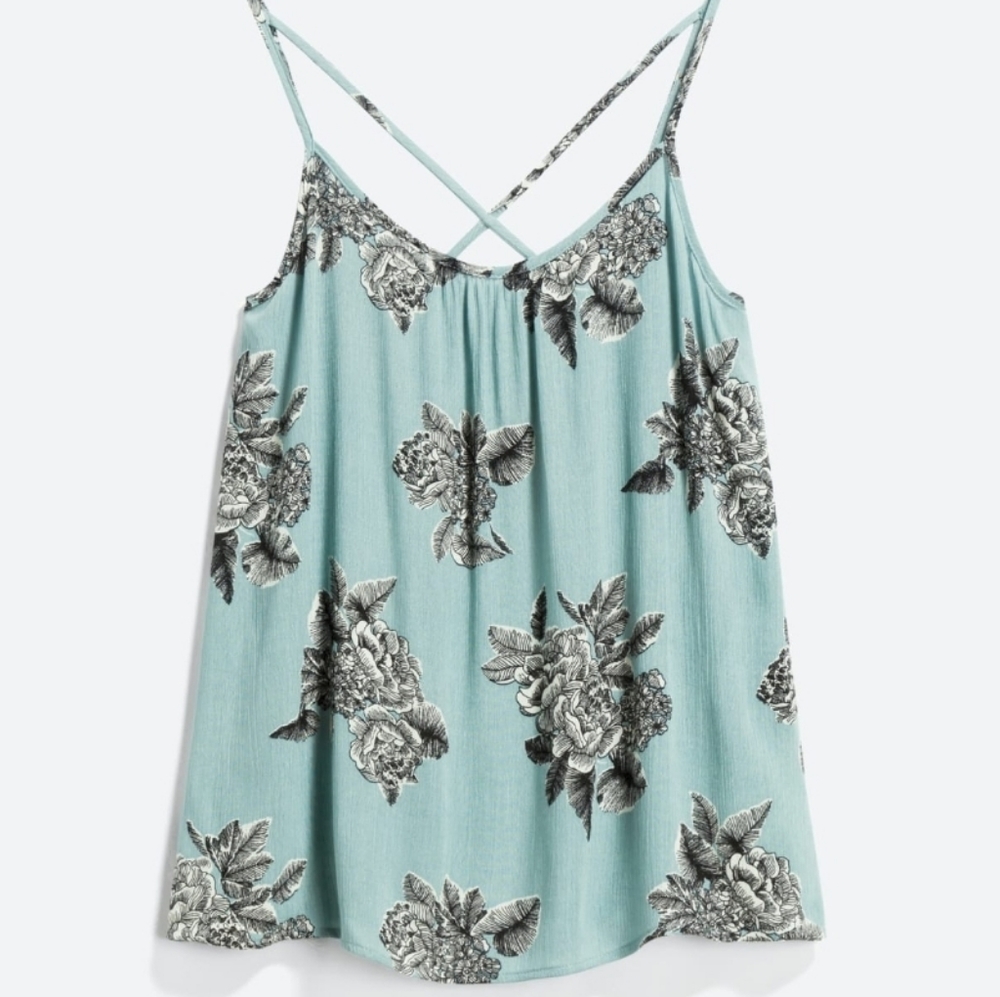 Talia crossback detail top